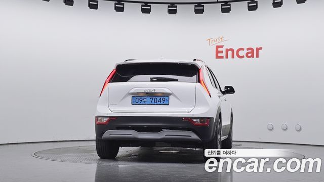 Kia Niro EV Air 2024 — фото 4