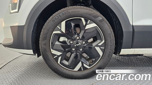 Kia Niro EV Air 2024 — фото 5