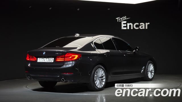 BMW 5 Series (G30) 520d Luxury Plus 2020 — фото 2