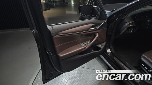 BMW 5 Series (G30) 520d Luxury Plus 2020 — фото 24