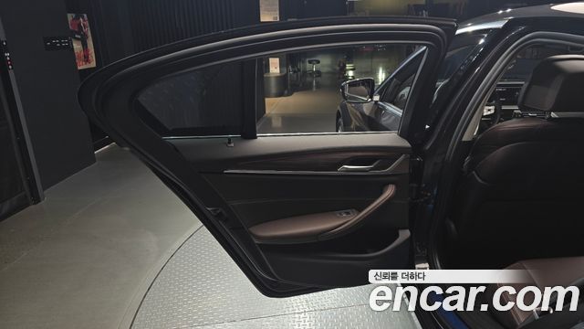 BMW 5 Series (G30) 520d Luxury Plus 2020 — фото 25
