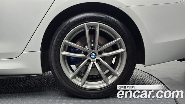 BMW 5 Series (G30) 530i M Sport Package 2018 — фото 21