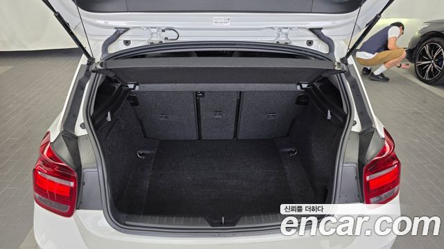 BMW 1 Series (F20) 118d Urban Pack1 5Dr 2014 — фото 24