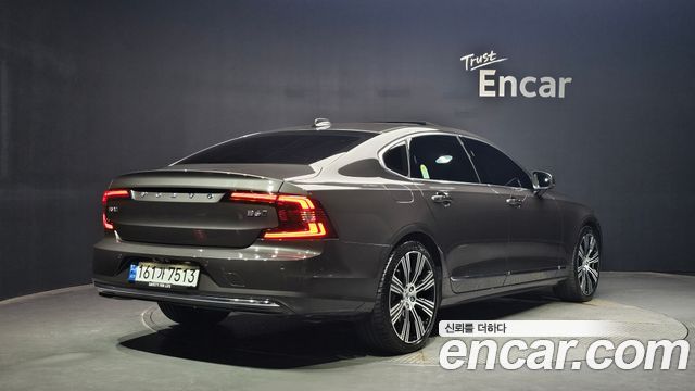 Volvo S90 B6 AWD Ultimate Bright 2024 — фото 2