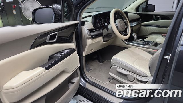 Kia Carnival (IV) Gasoline 9-Seater Prestige 2023 — фото 10