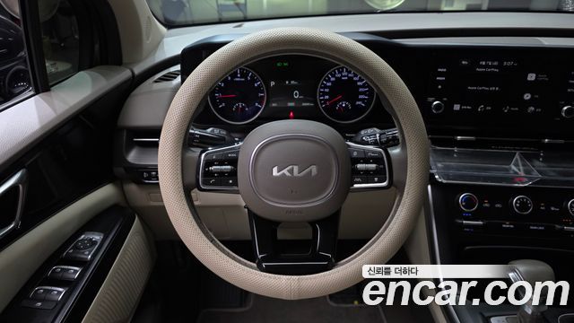 Kia Carnival (IV) Gasoline 9-Seater Prestige 2023 — фото 13