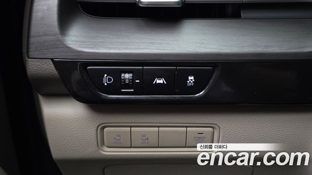 Kia Carnival (IV) Gasoline 9-Seater Prestige 2023 — фото 18