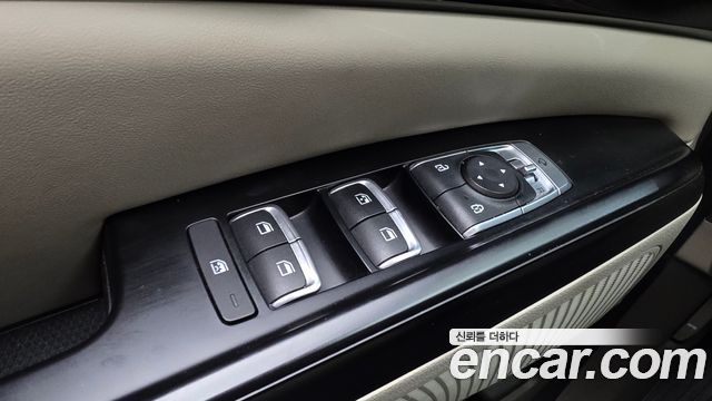 Kia Carnival (IV) Gasoline 9-Seater Prestige 2023 — фото 20