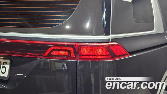 Kia Carnival (IV) Gasoline 9-Seater Prestige 2023 — фото 23