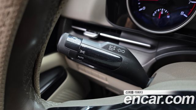 Kia Carnival (IV) Gasoline 9-Seater Prestige 2023 — фото 27