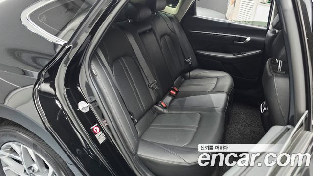 Hyundai Sonata (DN8) 2.0 Premium Plus 2023 — фото 18