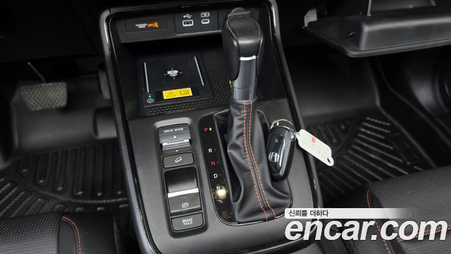 Honda CR-V (VI) 2.0 Hybrid Touring 2WD 2024 — фото 9