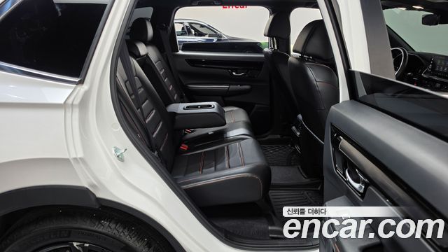 Honda CR-V (VI) 2.0 Hybrid Touring 2WD 2024 — фото 16