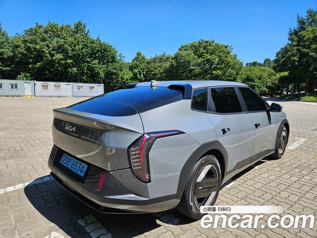 Kia EV4 Long Range 2WD Air 2026 — фото 5