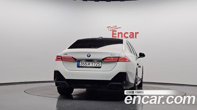 BMW 5 Series (G60) 530i xDrive M Sport 2024 — фото 4
