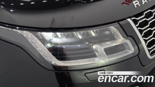 Land Rover Range Rover (IV) 4.4 SDV8 AB DIESEL 2020 — фото 22
