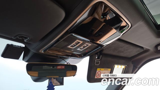 Land Rover Range Rover (IV) 4.4 SDV8 AB DIESEL 2020 — фото 28