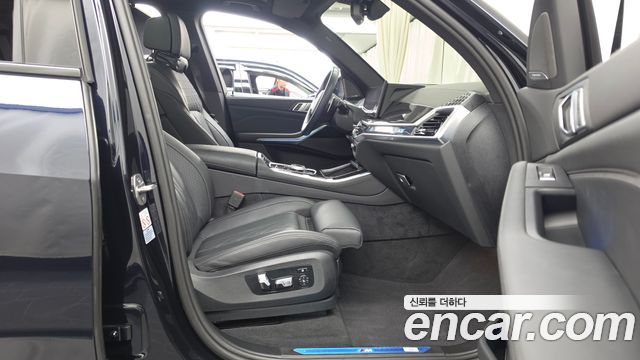 BMW X5 (G05) xDrive 40i M Sport 2024 — фото 11