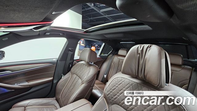 BMW 5 Series (G30) 520d M Sport Package Plus 2018 — фото 18