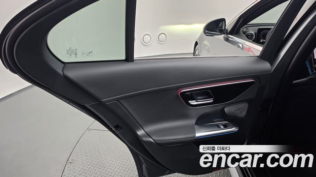 Mercedes-Benz C-Class (W206) C200 AMG Line 2025 — фото 25