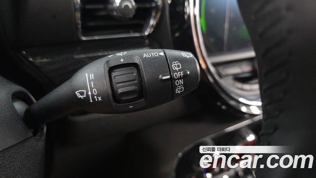 MINI Cooper Clubman High 2nd 2020 — фото 17