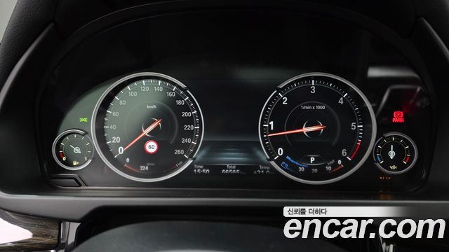 BMW X6 (F16) xDrive 40d 2017 — фото 8