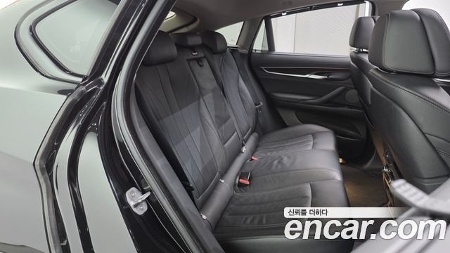 BMW X6 (F16) xDrive 40d 2017 — фото 12