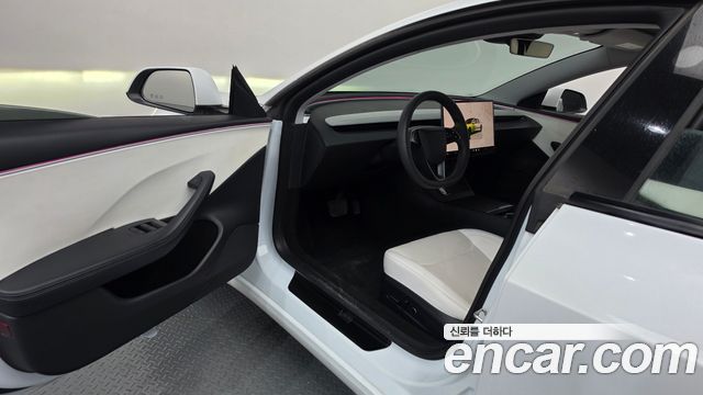 Tesla Model 3 RWD 2024 — фото 10