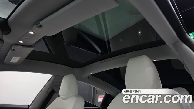 Tesla Model 3 RWD 2024 — фото 19