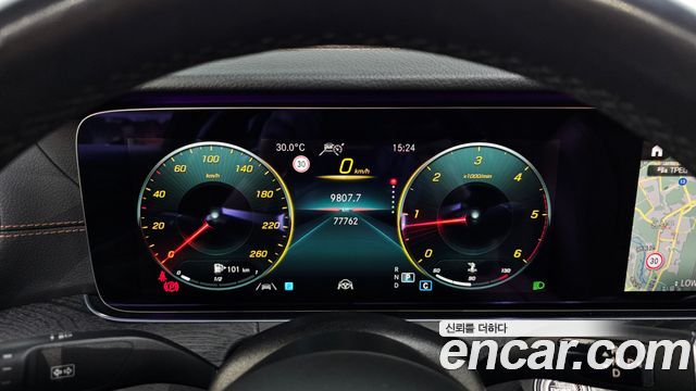 Mercedes-Benz E-Class (W213) E220d 4MATIC AMG Line 2021 — фото 8