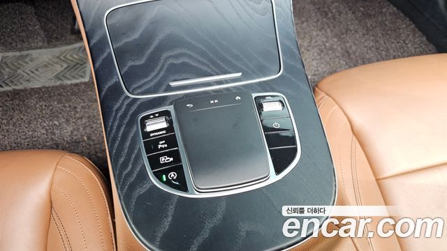 Mercedes-Benz E-Class (W213) E220d 4MATIC AMG Line 2021 — фото 18