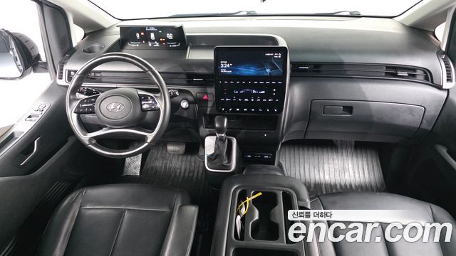 Hyundai Staria 4WD Tourer 11-Seater Modern 2023 — фото 7