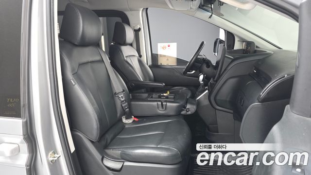 Hyundai Staria 4WD Tourer 11-Seater Modern 2023 — фото 11