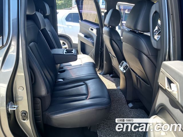 KG Mobility (SsangYong) Rexton Sports Khan Diesel 2.2 4WD Professional X (5-Link) 2019 — фото 17