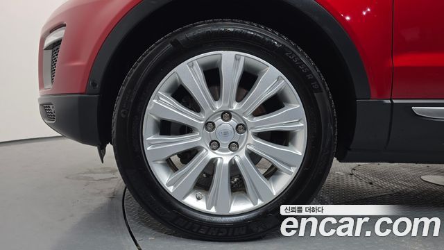 Land Rover Range Rover Evoque 2.0 TD4 HSE 2016 — фото 5