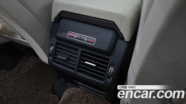 Land Rover Range Rover Evoque 2.0 TD4 HSE 2016 — фото 18
