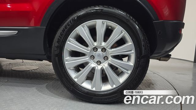 Land Rover Range Rover Evoque 2.0 TD4 HSE 2016 — фото 21