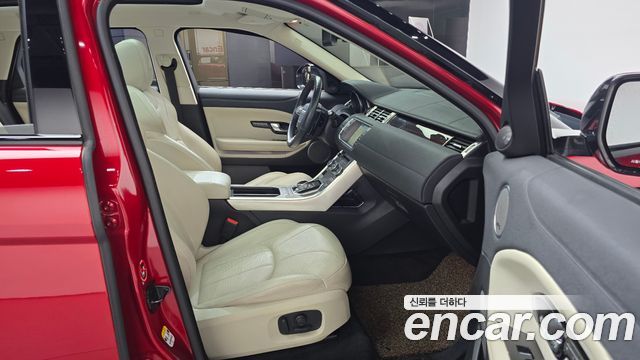 Land Rover Range Rover Evoque 2.0 TD4 HSE 2016 — фото 26