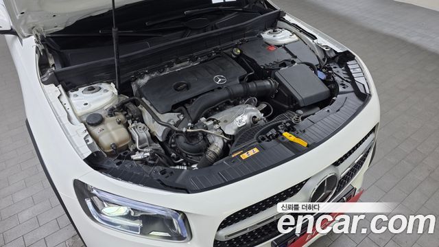 Mercedes-Benz GLB-Class (X247) GLB250 4MATIC 2022 — фото 6