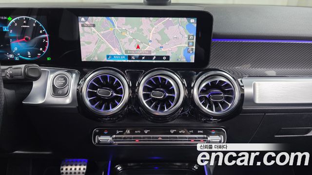 Mercedes-Benz GLB-Class (X247) GLB250 4MATIC 2022 — фото 13