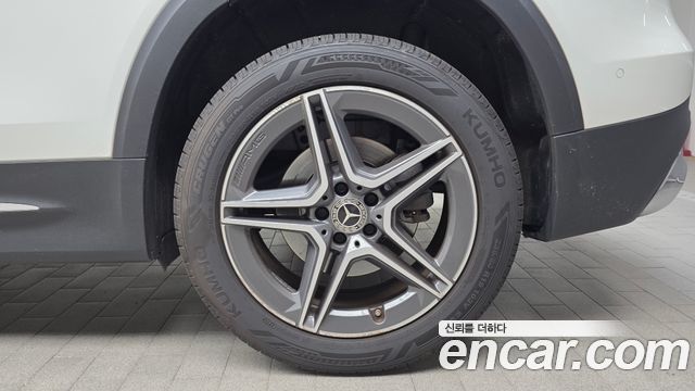 Mercedes-Benz GLB-Class (X247) GLB250 4MATIC 2022 — фото 21
