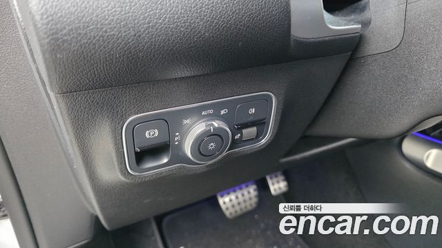 Mercedes-Benz GLB-Class (X247) GLB250 4MATIC 2022 — фото 29