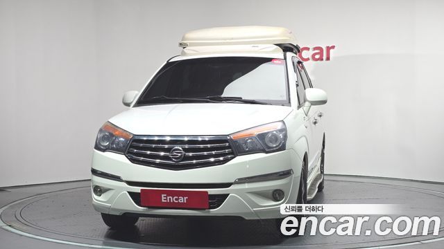 KG Mobility (SsangYong) Korando Turismo 4WD GT 9-seater