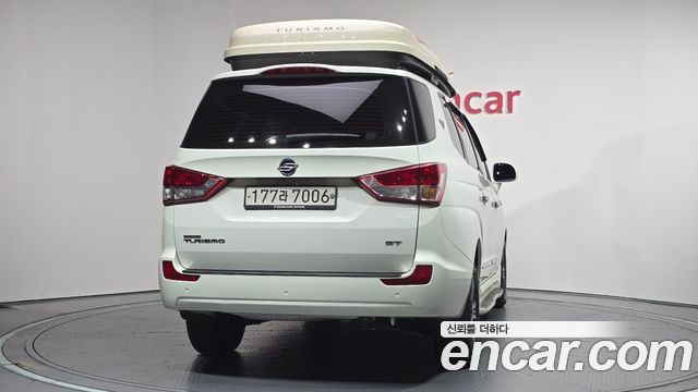 KG Mobility (SsangYong) Korando Turismo 4WD GT 9-seater 2014 — фото 2