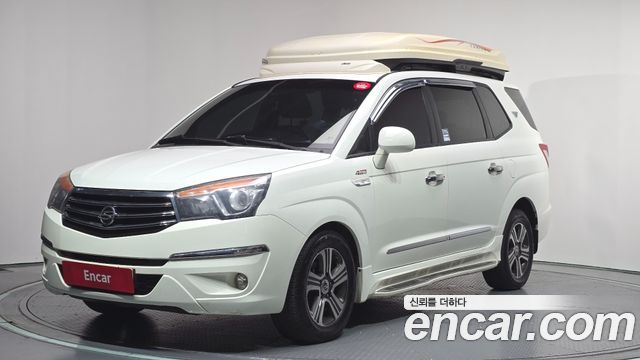 KG Mobility (SsangYong) Korando Turismo 4WD GT 9-seater 2014 — фото 3