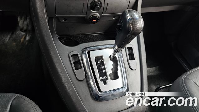 KG Mobility (SsangYong) Korando Turismo 4WD GT 9-seater 2014 — фото 9