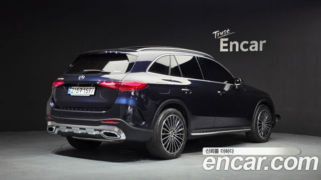 Mercedes-Benz GLC-Class (X254) GLC300 4MATIC AMG Line 2024 — фото 2