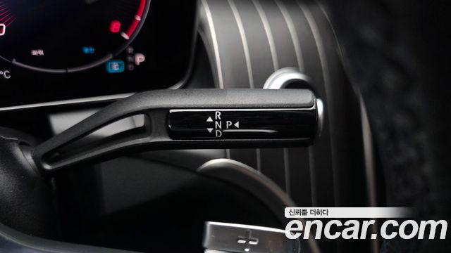 Mercedes-Benz GLC-Class (X254) GLC300 4MATIC AMG Line 2024 — фото 9