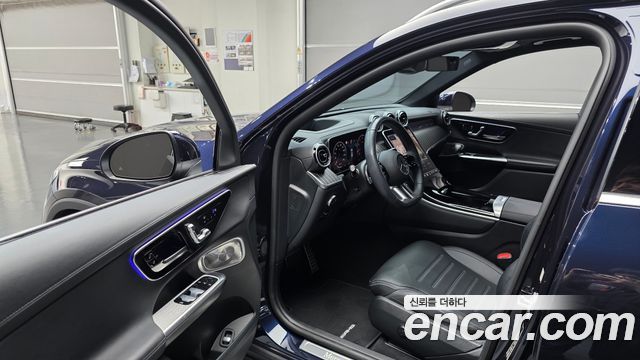 Mercedes-Benz GLC-Class (X254) GLC300 4MATIC AMG Line 2024 — фото 10