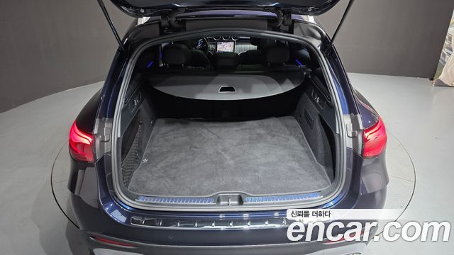 Mercedes-Benz GLC-Class (X254) GLC300 4MATIC AMG Line 2024 — фото 16
